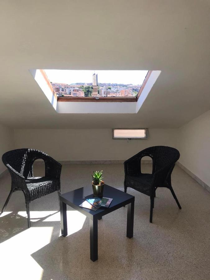 Lole Apartment - Ανκόνα Εξωτερικό φωτογραφία